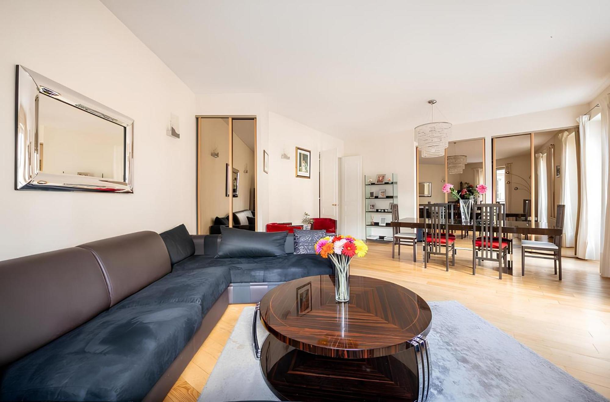 Luxury Style Appartement, Arc De Triomphe - Champs Elysees Parijs Buitenkant foto